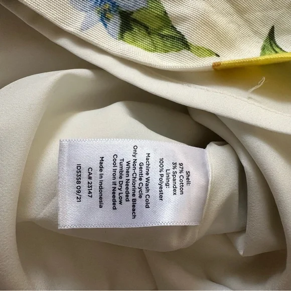 Talbots Lemon Miniskirt - Picture 6 of 6